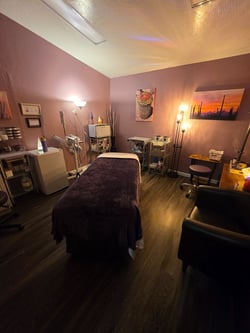 sonoran serenity spa and swina graduate treatment room